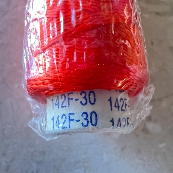 54 Spools of Ribbon Thread/Floss - Picture 11 of 14